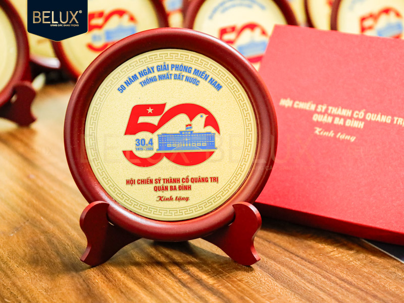 Lô mặt đĩa 50 năm Thống Nhất Đất Nước D17 bằng đồng thiết kế theo yêu cầu